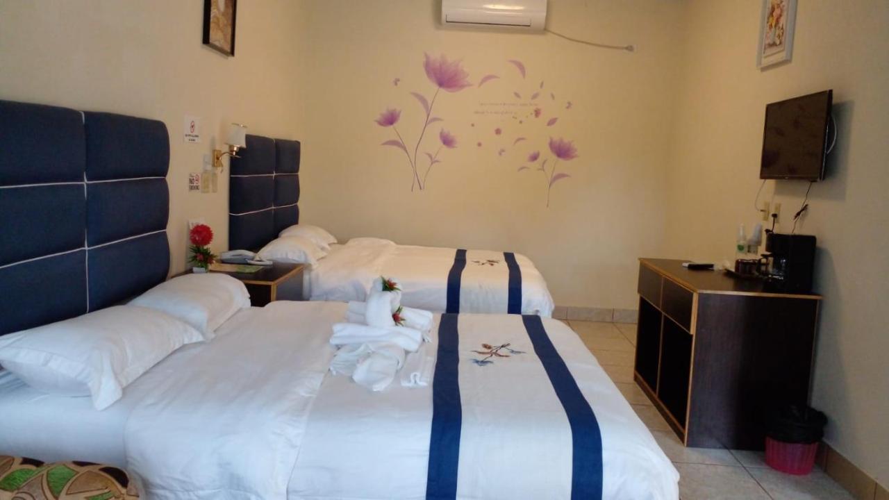 Sunshine View Hotel And Restaurant Corozal Eksteriør billede