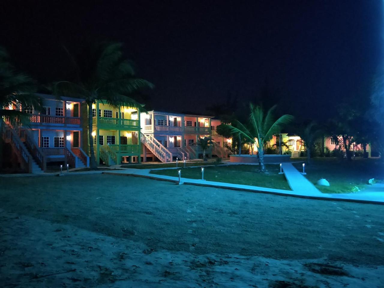 Sunshine View Hotel And Restaurant Corozal Eksteriør billede