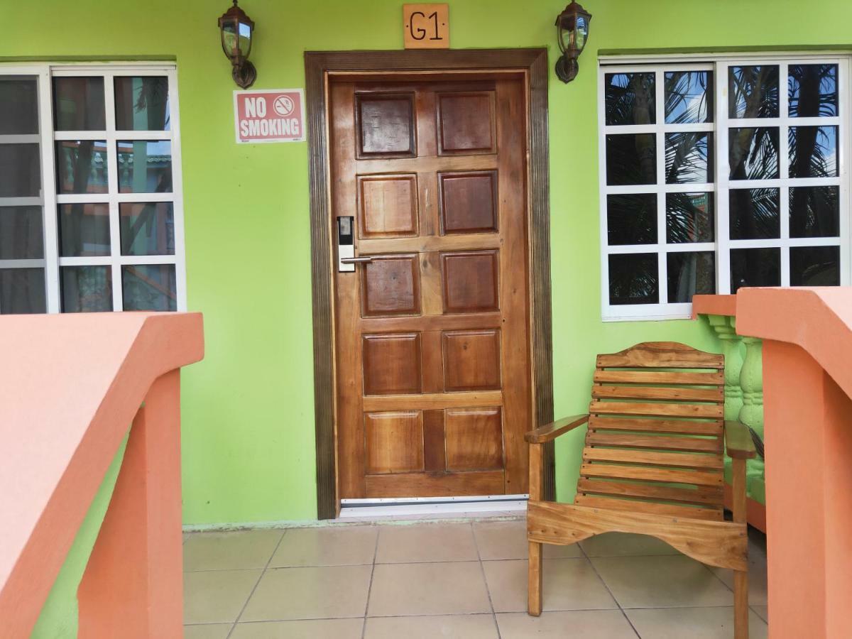Sunshine View Hotel And Restaurant Corozal Eksteriør billede